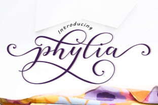 Phylia: A Handwritten Script Font With Natural Warmth and Versatile Charm